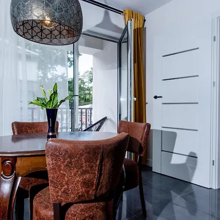 Apartament Bursztynowa 36