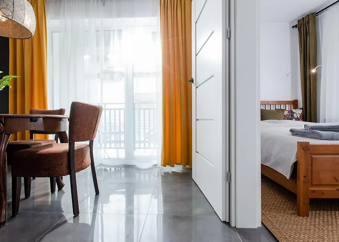 Apartament Bursztynowa 36